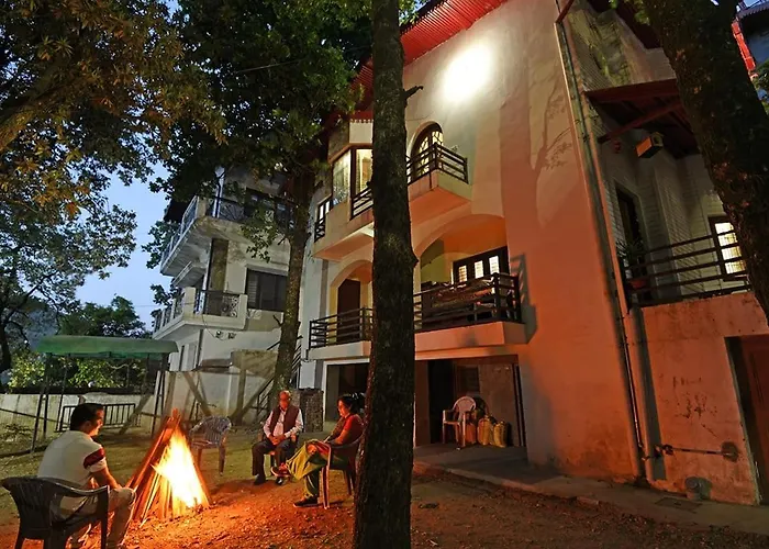 Dalhousie Luxury Villa Nainital